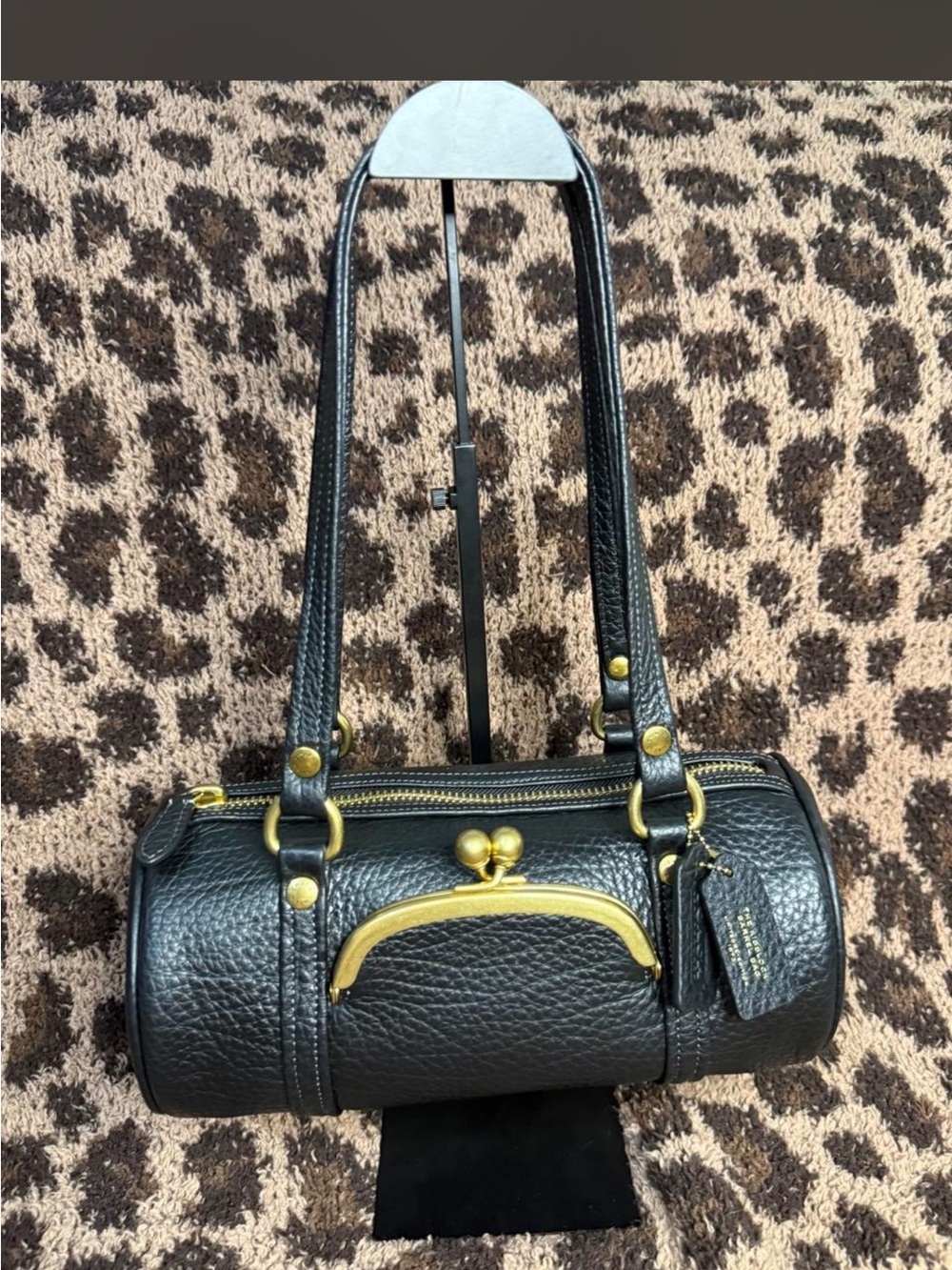 Coach kisslock Barrel 28 bag brand new with tags